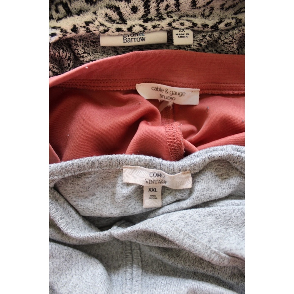 Plus Size (3) Piece Top Lot 2X Preowned - Picture 6 of 6
